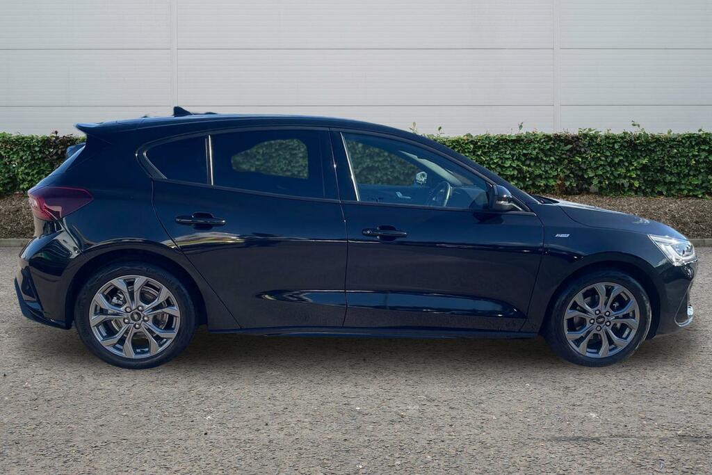 Ford Focus Ford Focus Hatchback 1.0 Ecoboost St-line Black #3