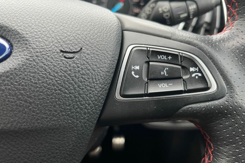 Ford Kuga 2.0 Tdci 180 Titanium X Edition 4Wd Black #30