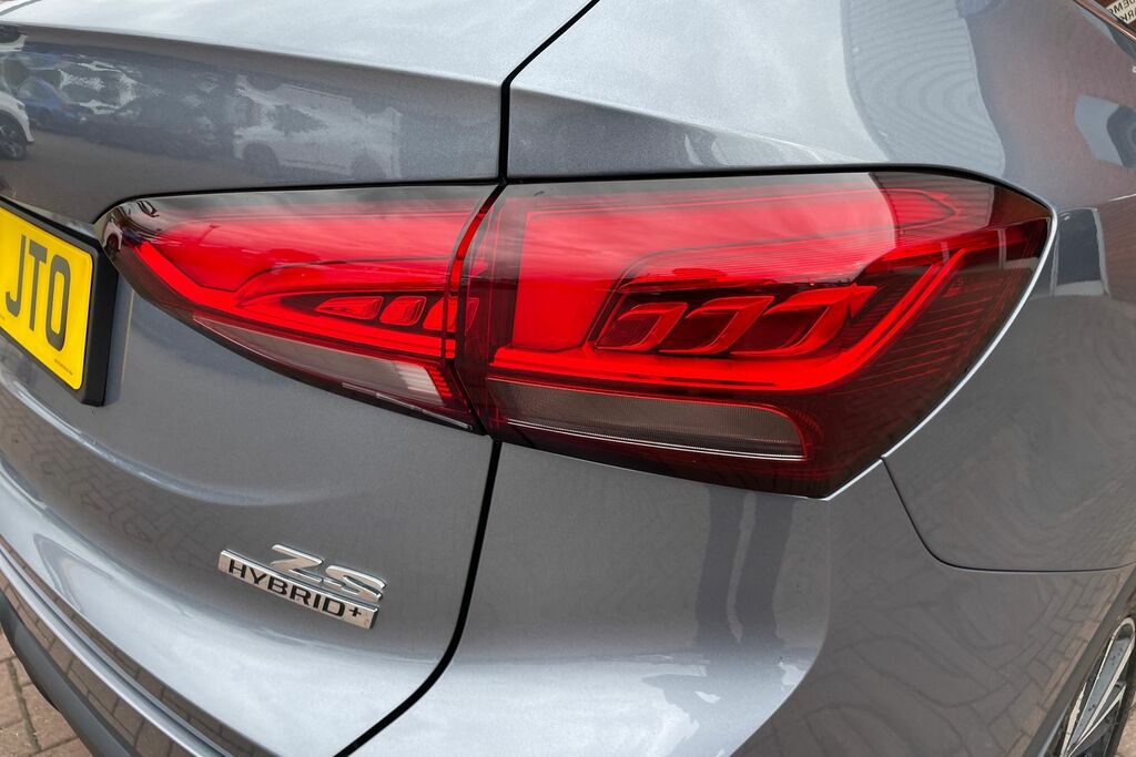 MG ZS Zs Exclusive Tgdi Orange #23