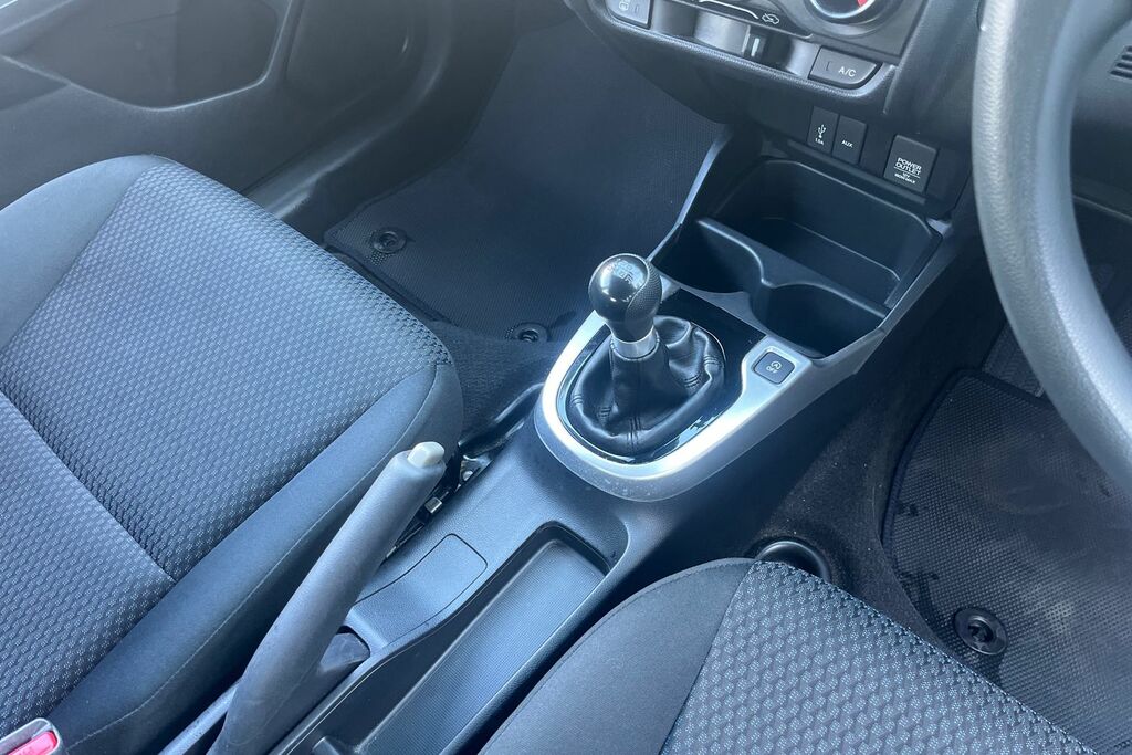 Honda Jazz 1.3 I-vtec Se Cvt Hatchback Blue #15