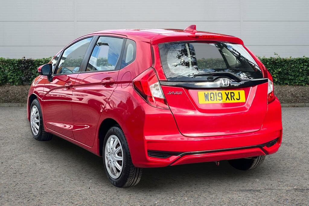 Honda Jazz Honda Jazz Hatchback 1.3 I-vtec S Red #2