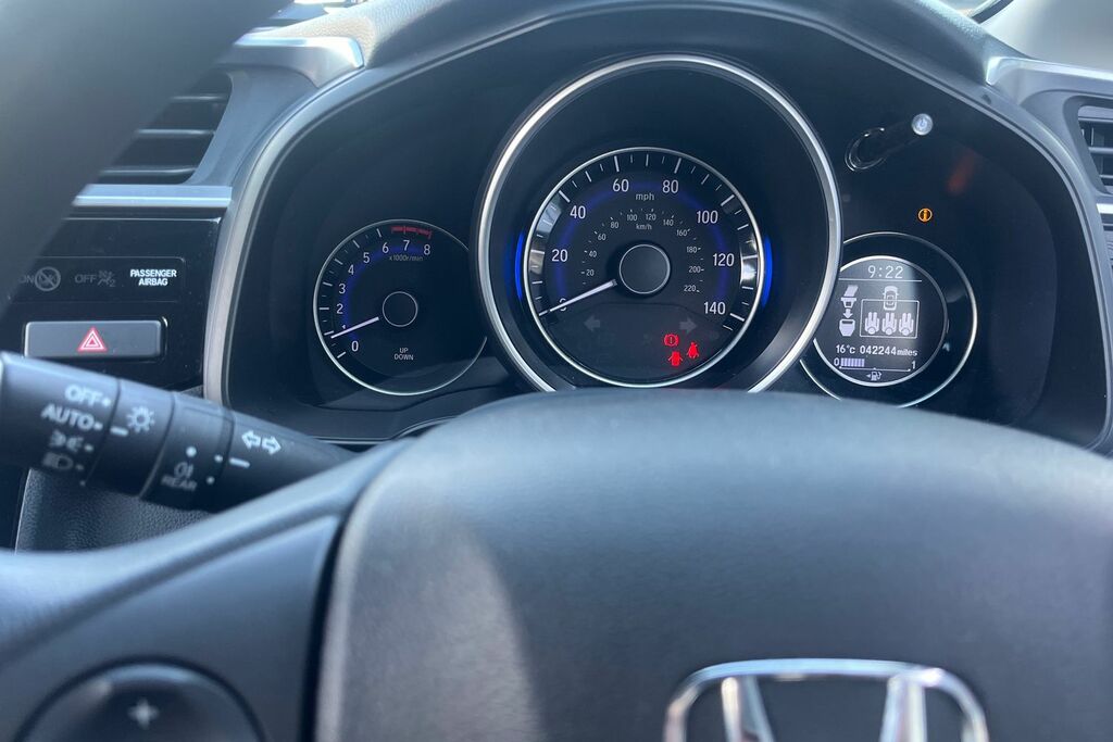 Honda Jazz 1.3 I-vtec Se Cvt Hatchback Blue #13