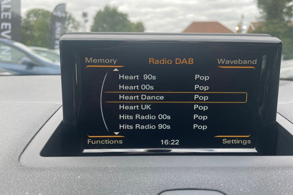 Audi A1 1.4 Tfsi 125 Black Edition Nav S Tronic Silver #10