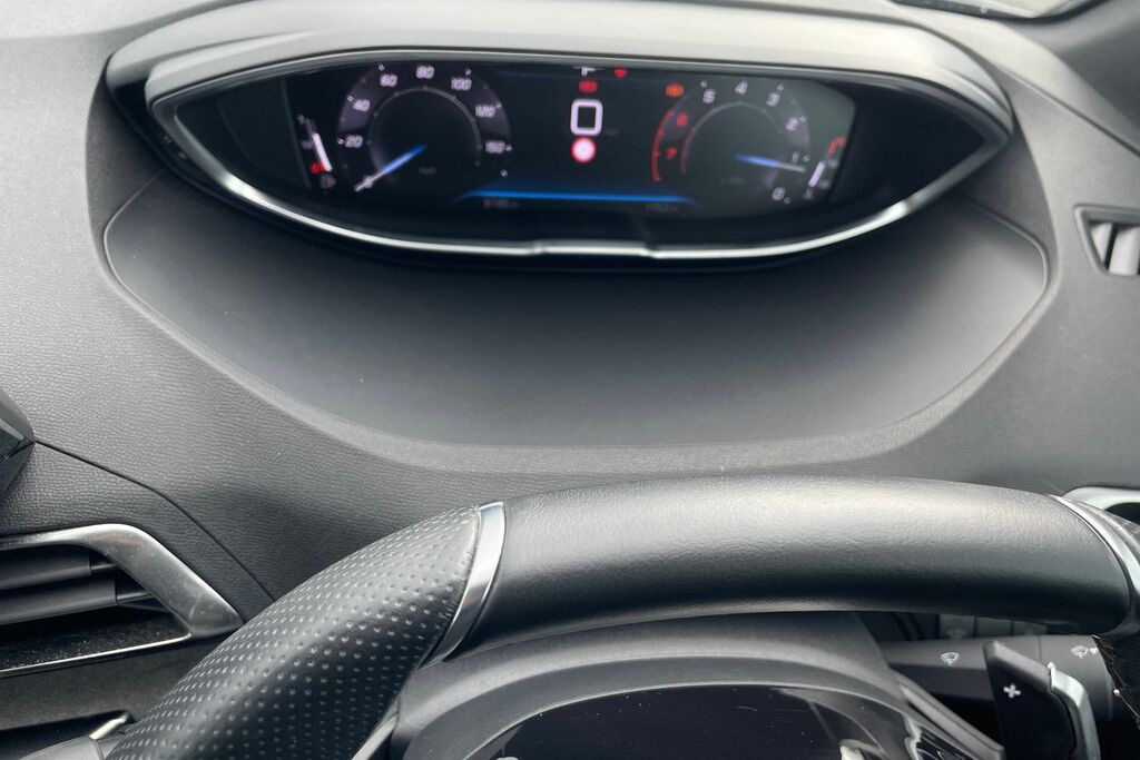 Peugeot 3008 Active Premium Black #13