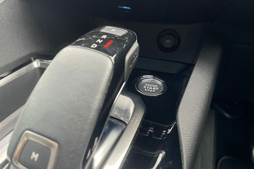 Peugeot 3008 Active Premium Black #14
