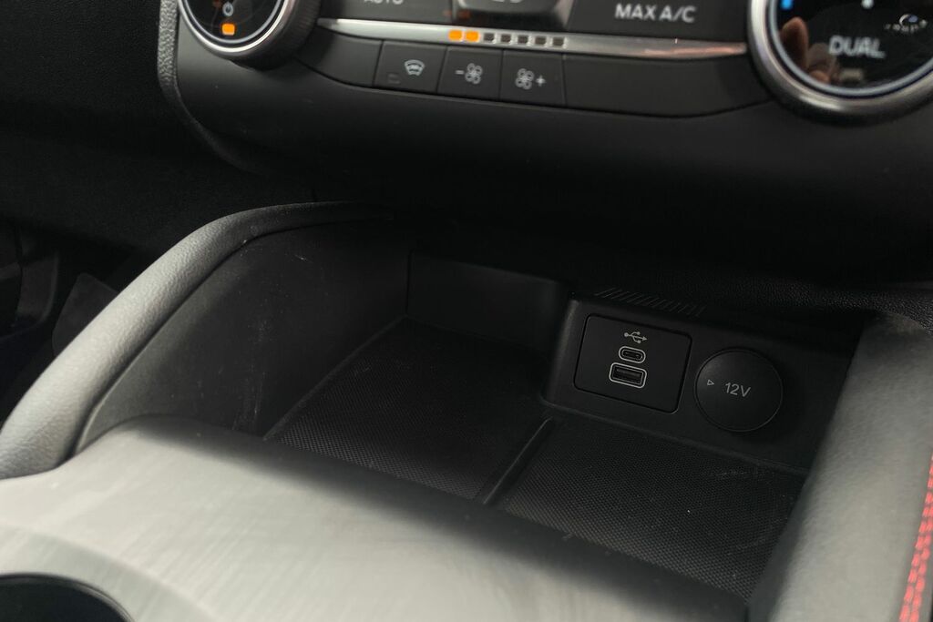 Ford Kuga 2.5H Duratec St-line X Edition Suv Hybr Black #30