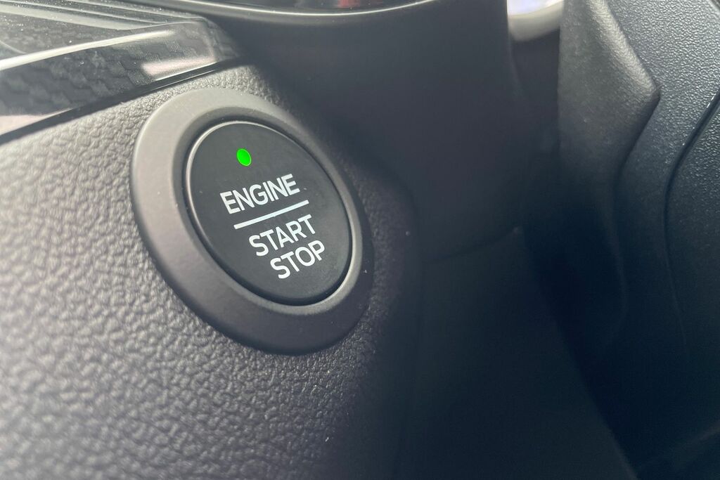 Ford Kuga 2.5H Duratec St-line X Edition Suv Hybr Black #31