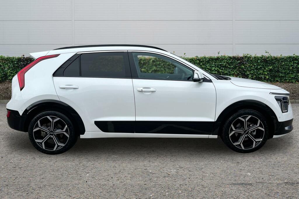 Kia Niro Kia Niro Estate 1.6 Gdi 136 Hybrid Aspire Dct White #3