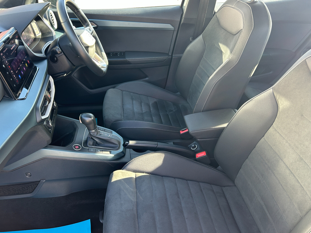 Seat Arona Fr Edition Blue #8