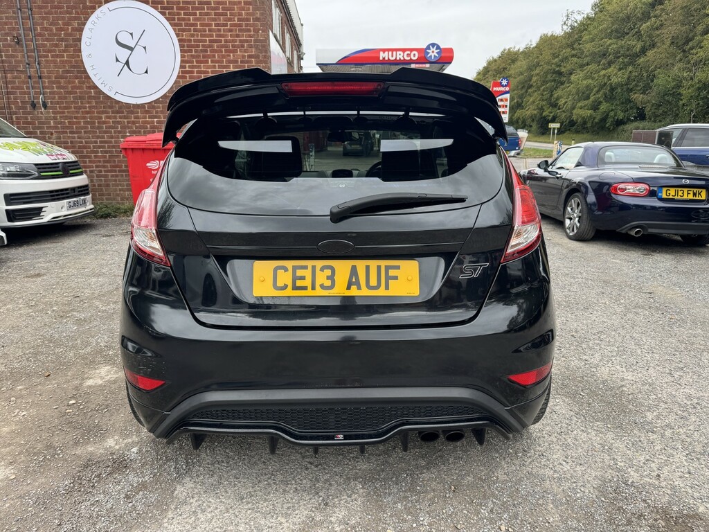 Ford Fiesta 1.6 T Ecoboost St-2 Black #3
