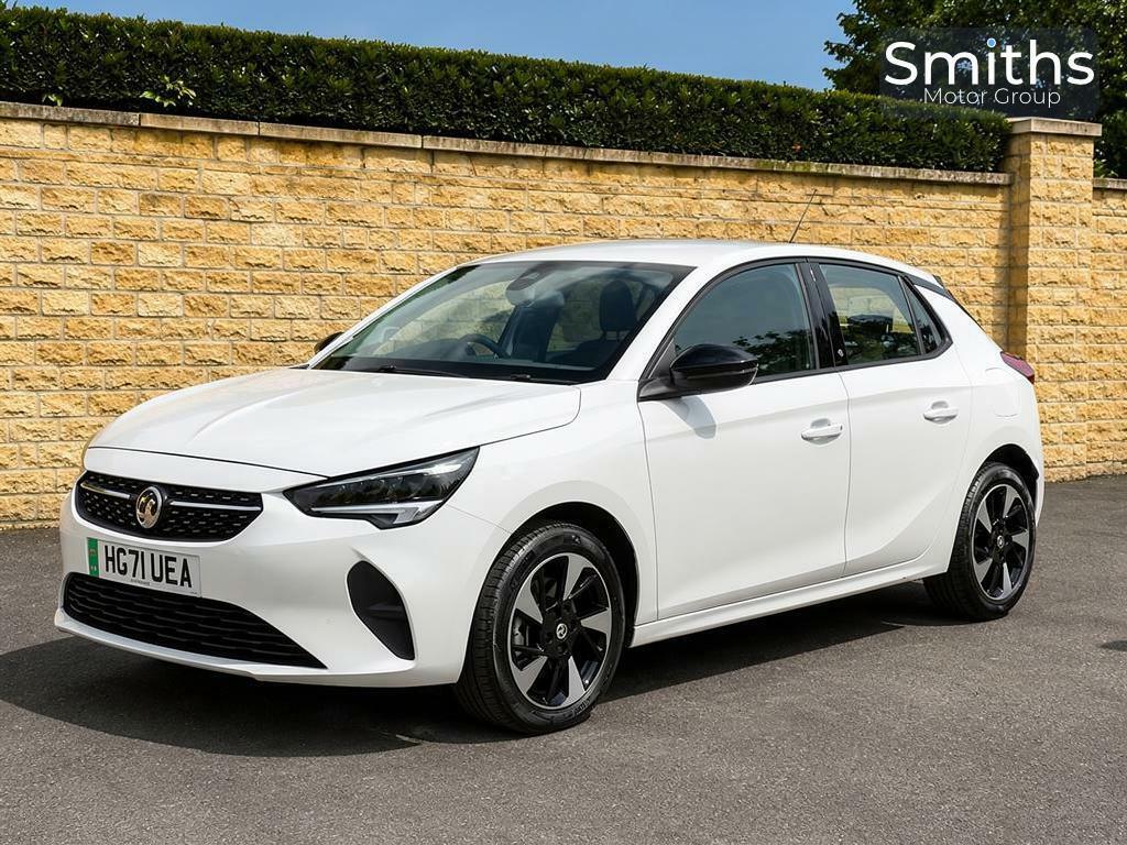 Vauxhall Corsa-e 50Kwh Se Nav Premium 7.4Kw Charger White #3
