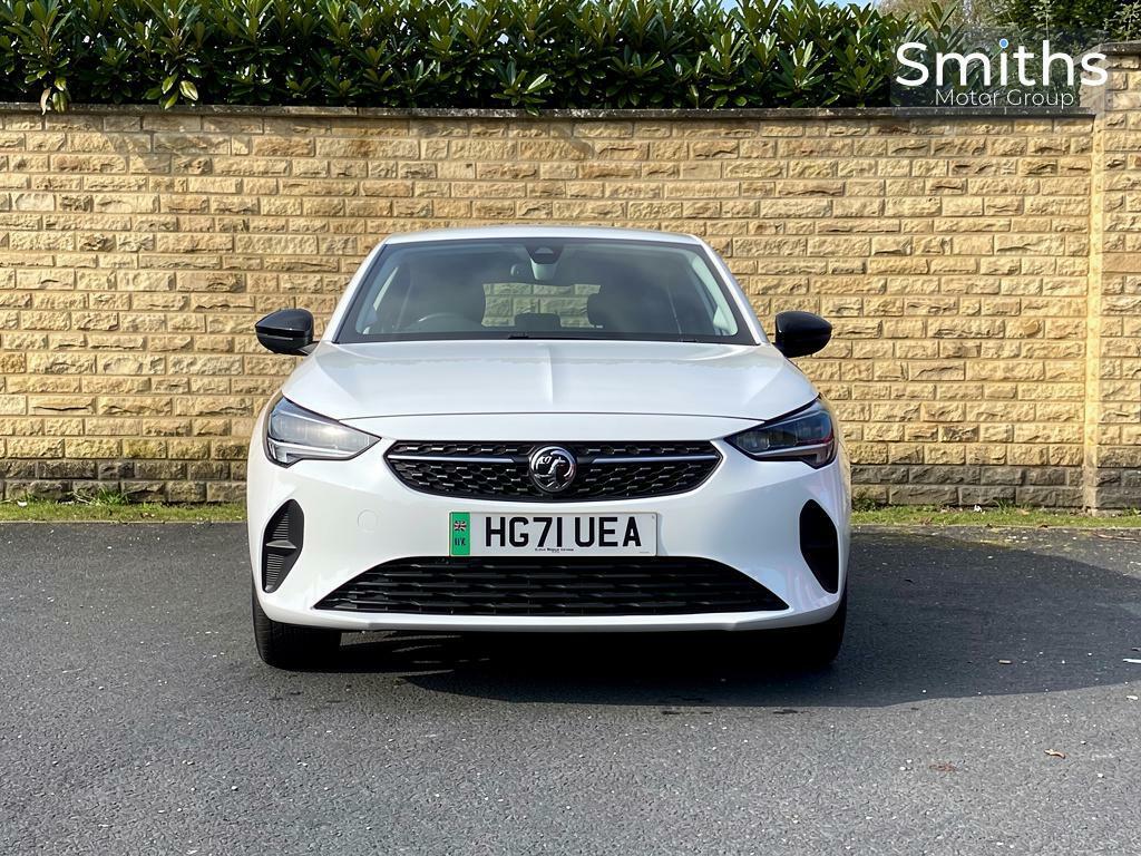 Vauxhall Corsa-e 50Kwh Se Nav Premium 7.4Kw Charger White #2