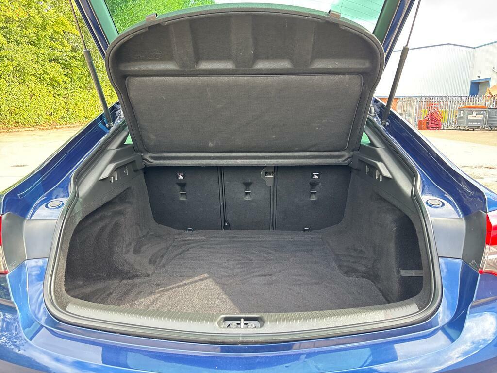Vauxhall Insignia Elite Nav Black #16