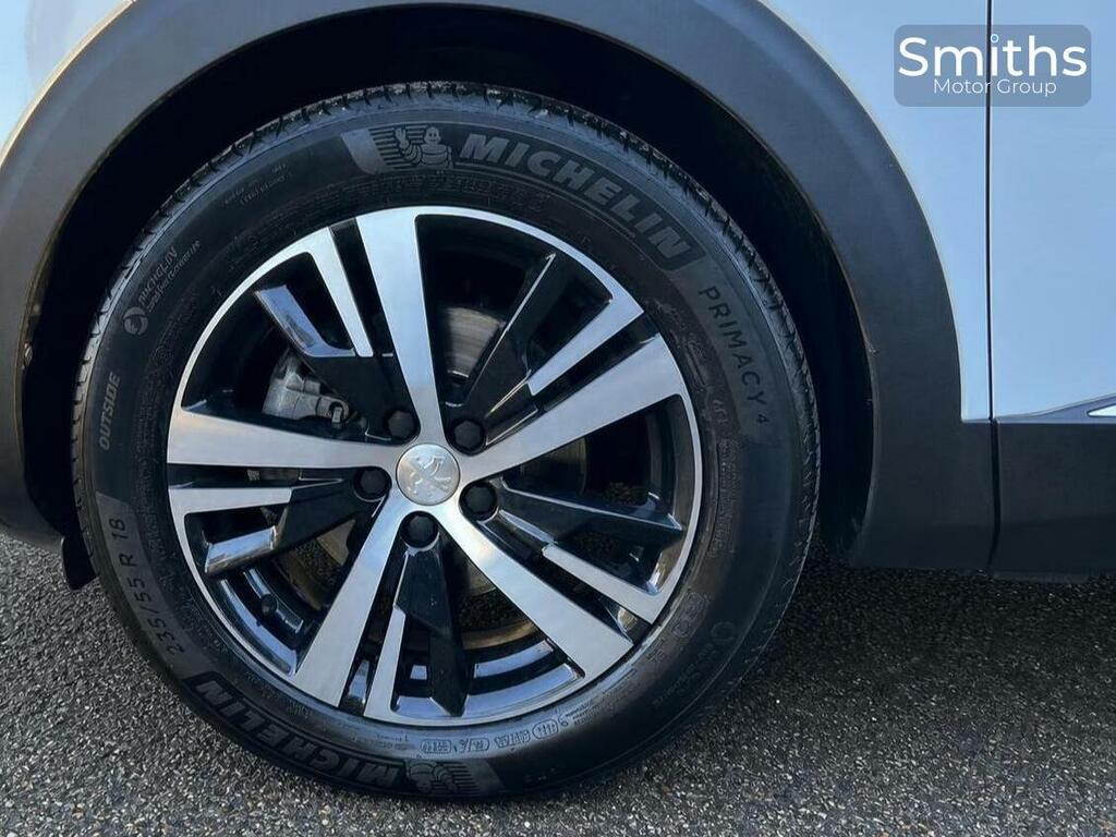 Peugeot 3008 1.2 Puretech Allure Eat Euro 6 Ss White #5