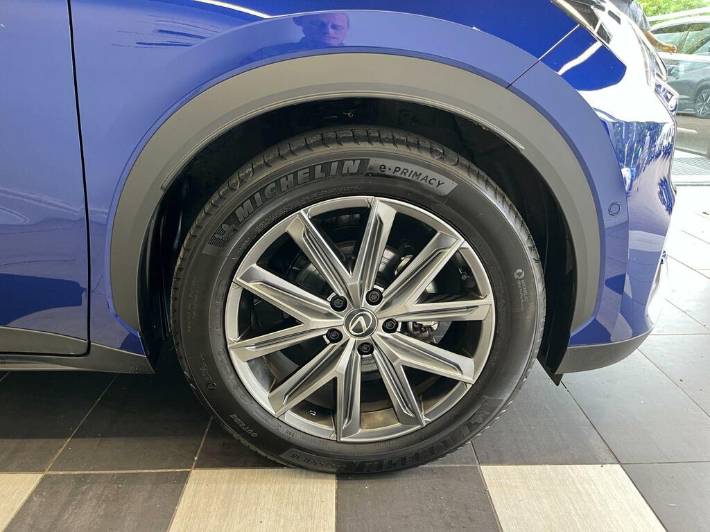 Lexus LBX 1.5 Vvt-ie Takumi E-cvt Euro 6 Ss Blue #6
