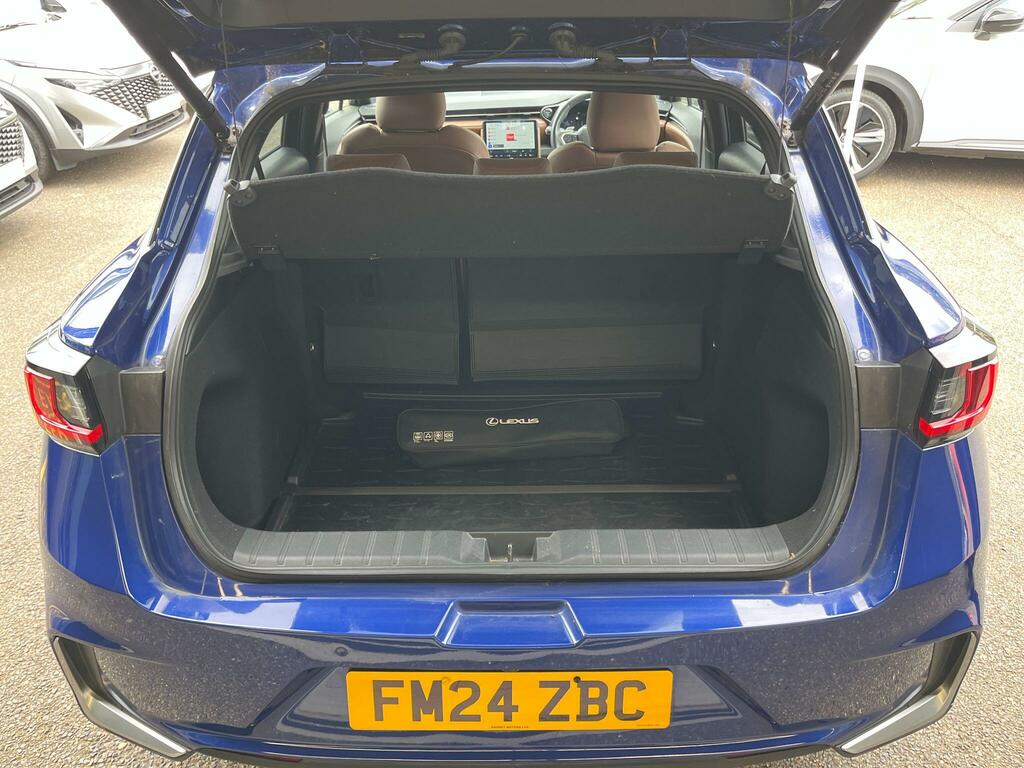 Lexus LBX 1.5 Vvt-ie Takumi E-cvt Euro 6 Ss Blue #5