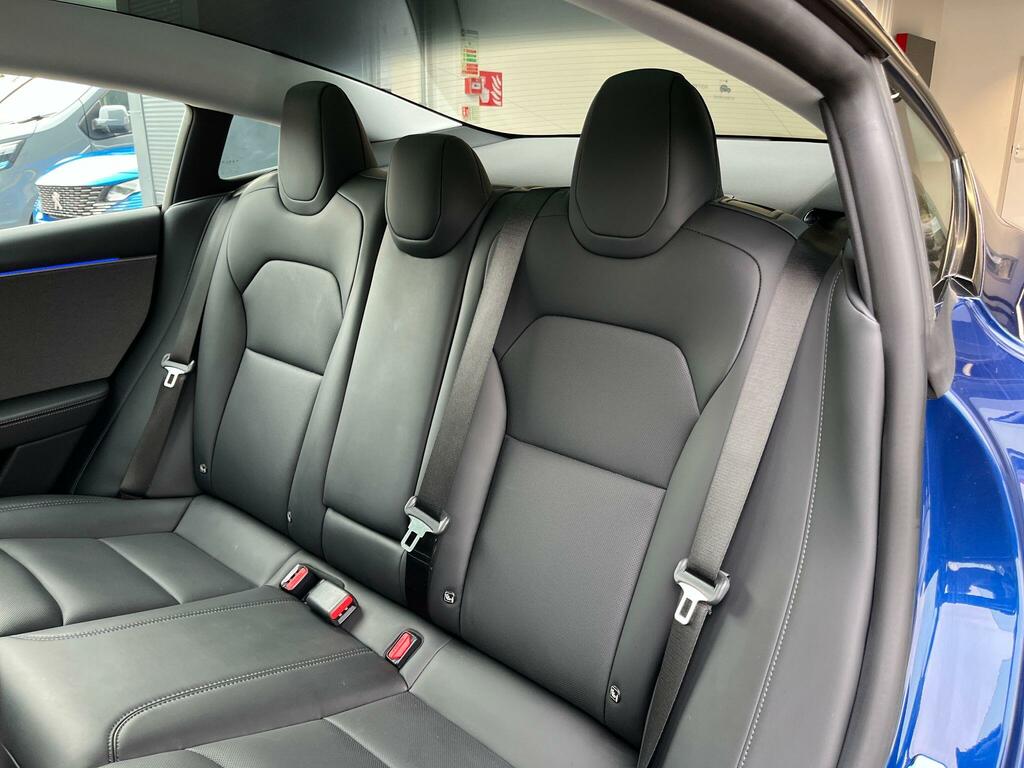 Tesla Model 3 2025 Long Range Saloon Rwd 235 Blue #48