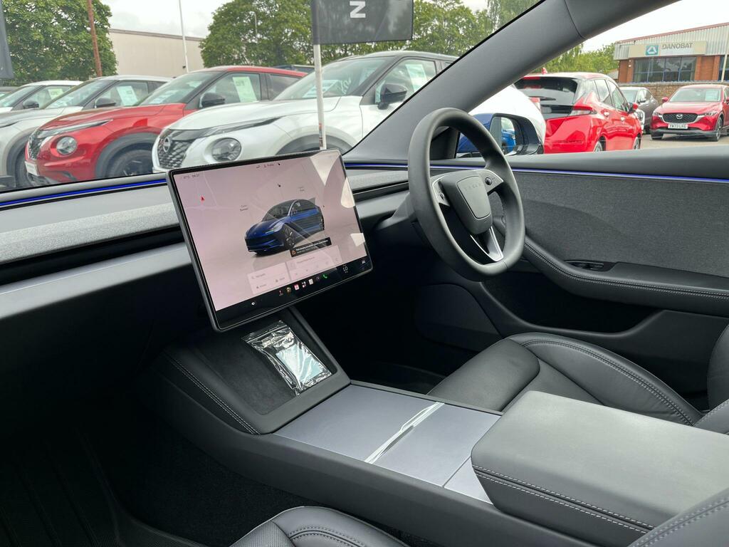 Tesla Model 3 2025 Long Range Saloon Rwd 235 Blue #51