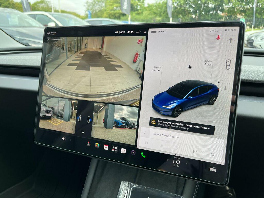 Tesla Model 3 2025 Long Range Saloon Rwd 235 Blue #31