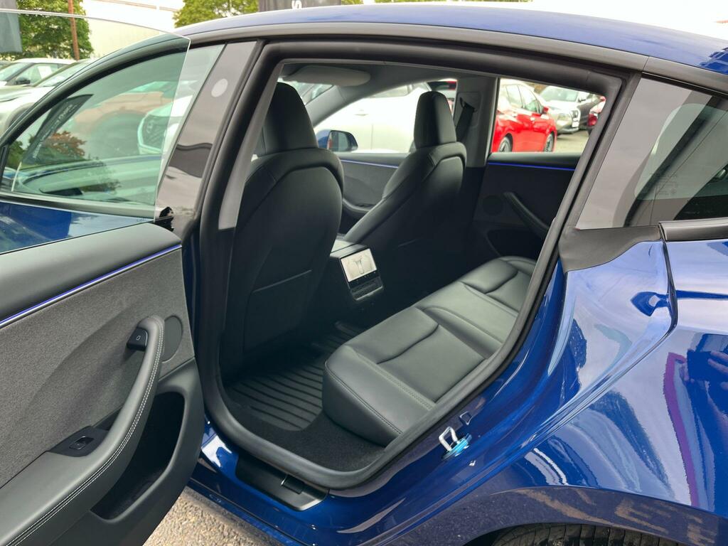 Tesla Model 3 2025 Long Range Saloon Rwd 235 Blue #49