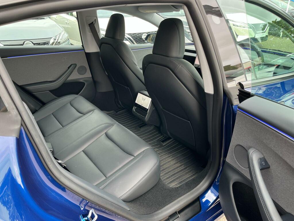 Tesla Model 3 2025 Long Range Saloon Rwd 235 Blue #42