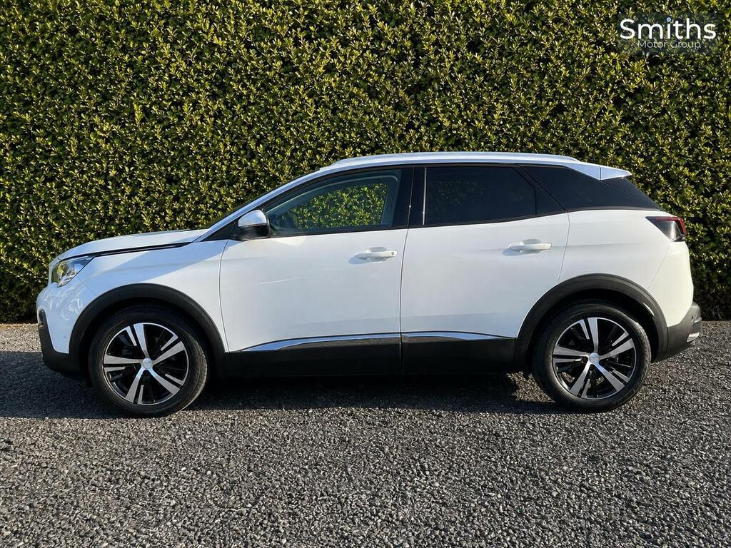 Peugeot 3008 1.2 Puretech Allure Eat Euro 6 Ss White #4