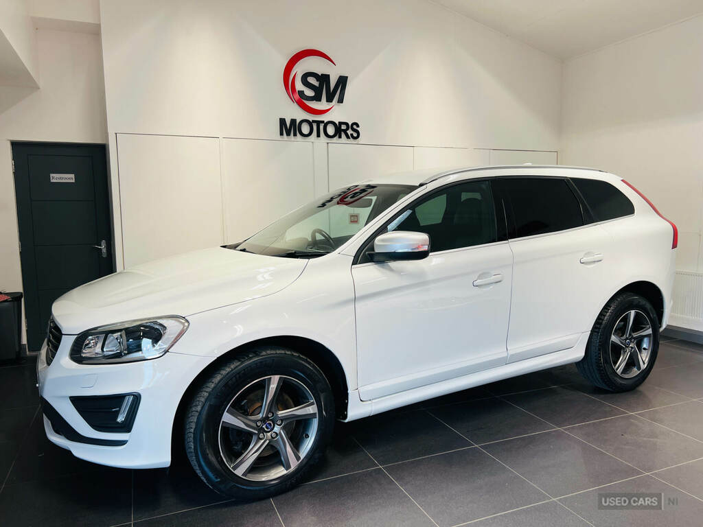 Volvo XC60 D4 181 R Design Lux Nav White