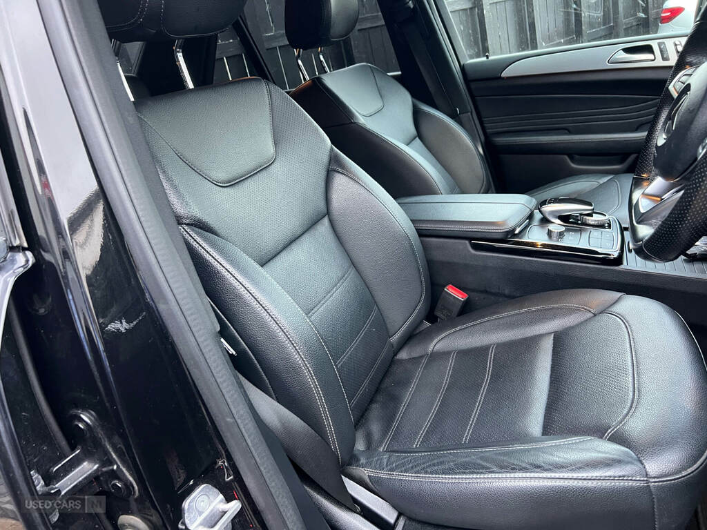 Mercedes-Benz GLE Class Amg Night Edition Black #10