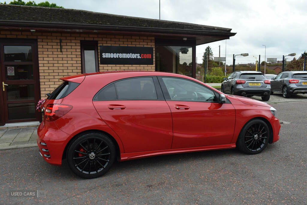 Mercedes-Benz A Class A200 Amg Line Red #5