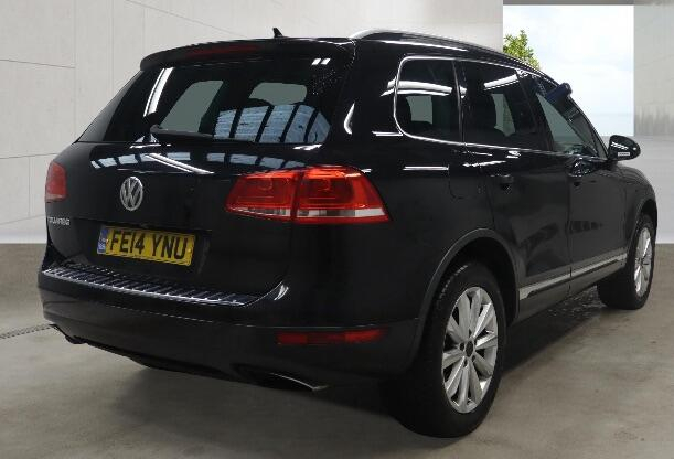 Volkswagen Touareg 3.0 Tdi V6 Bluemotion Tech Se Tiptronic 4Wd Euro 5 Black #3