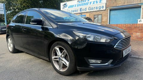 Ford Focus 1.5 Focus Titanium Black