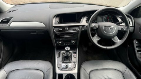 Audi A4 Estate 2.0 Tdi S Line Multitronic Euro 5 Ss Red #7