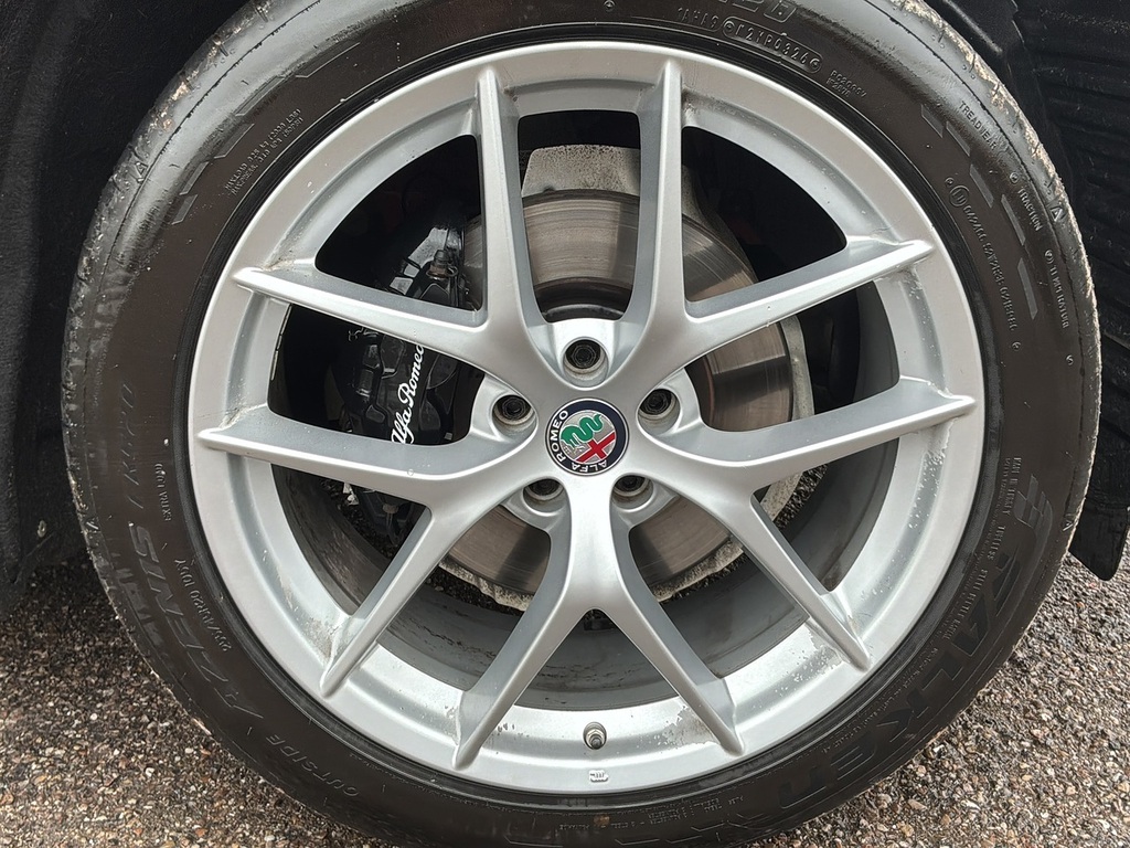 Alfa Romeo Stelvio Speciale Grey #20