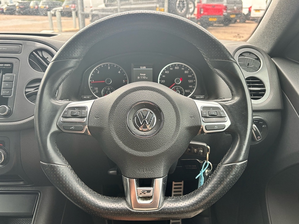Volkswagen Tiguan Se Tdi Bluemotion Technology Black #17