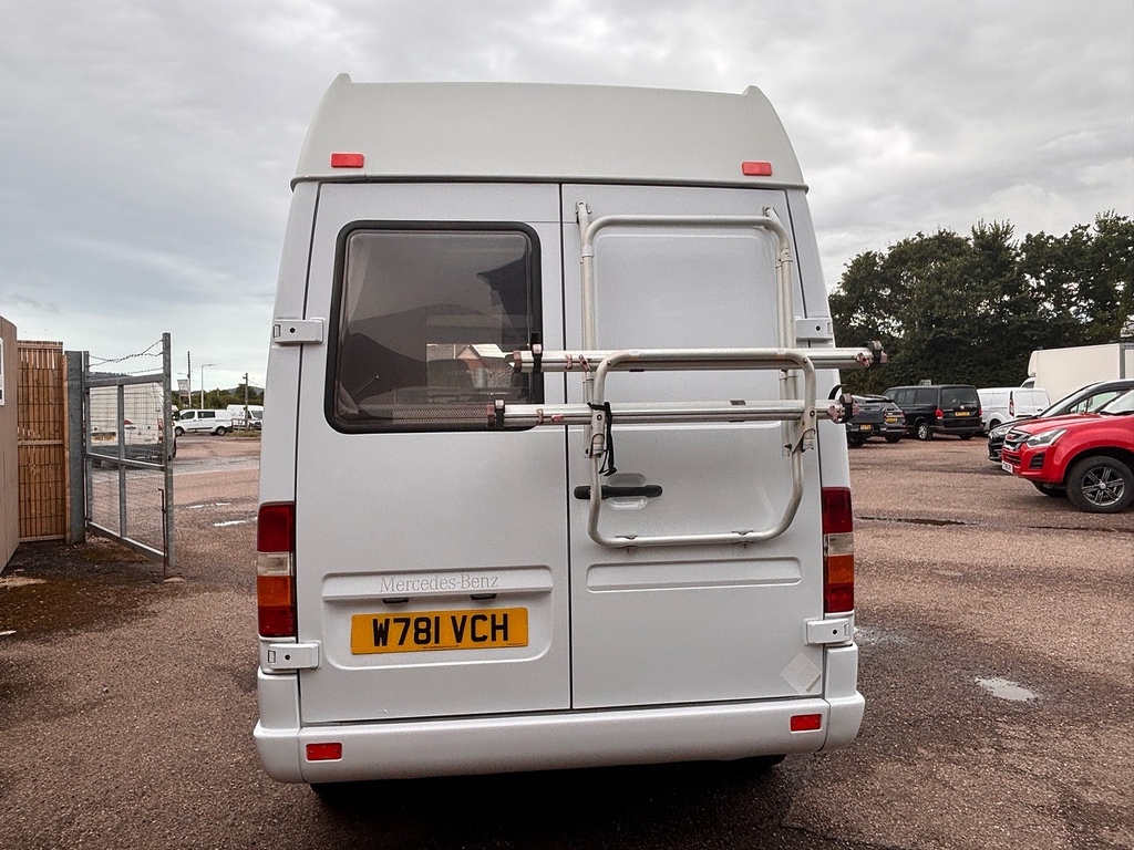 Mercedes-Benz Sprinter 2.2 308 Cdi Mwb 80 Bhp White #17