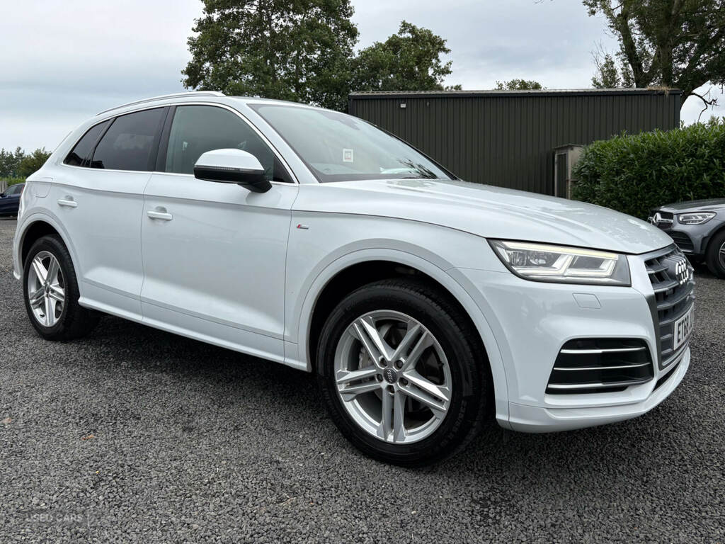 Audi Q5 40 Tdi Quattro S ET68JCV White #2