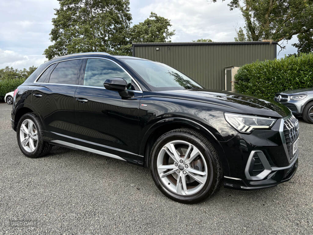 Audi Q3 40 Tdi Quattro S Black #2
