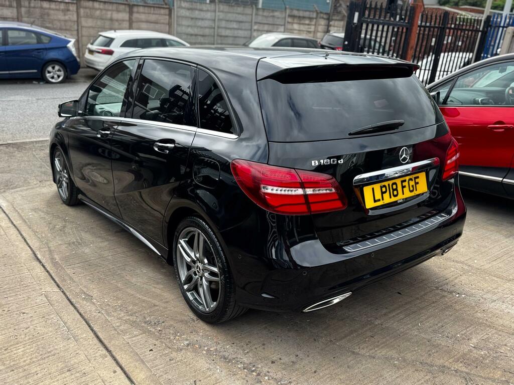 Mercedes-Benz B Class 1.5 B180d Amg Line Premium 7G-dct Euro 6 S S 5 Black #4