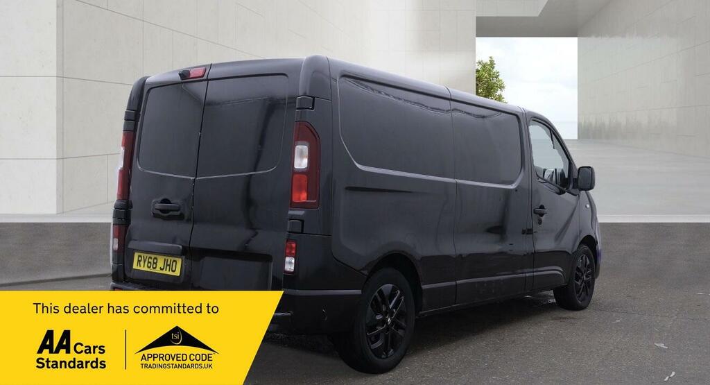 Renault Trafic 1.6 Dci Energy 29 Premier Edition Lwb Standard Roo Black #2