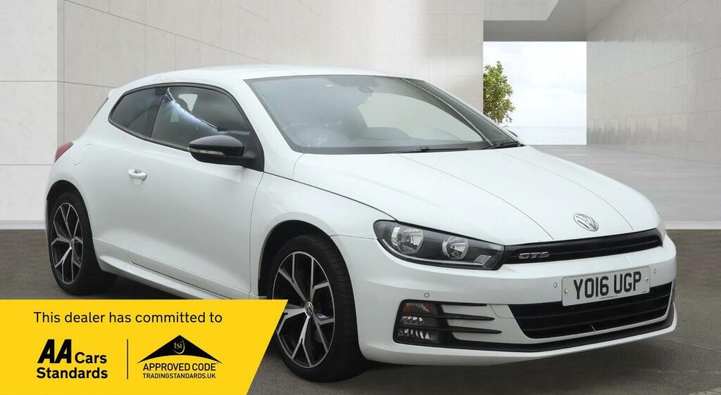 Volkswagen Scirocco 2.0 Tsi Bluemotion Tech Gts Dsg Euro 6 S S White