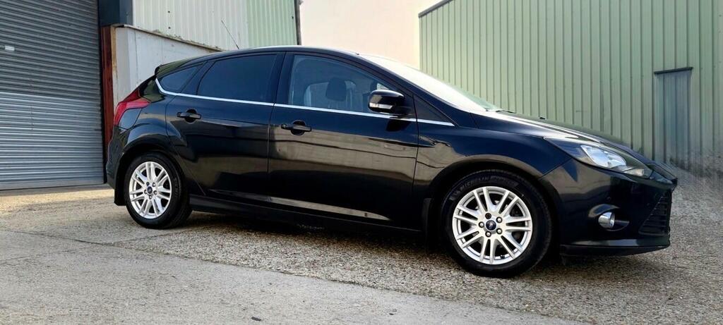 Ford Focus 1.6 Titanium Powershift Euro 5 RJ12PYW Black #5
