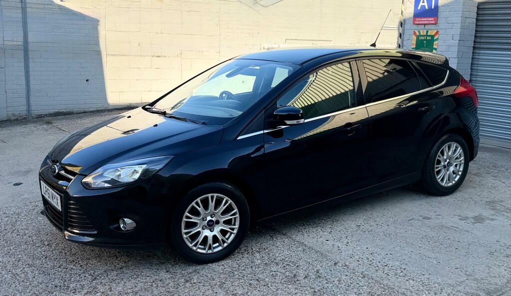 Ford Focus 1.6 Titanium Powershift Euro 5 LP61MYX Black #6