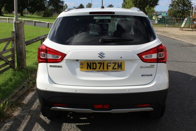 Suzuki SX4 Sz-t Boosterjet White #4
