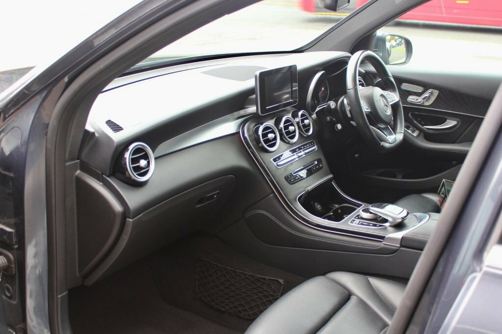 Mercedes-Benz GLC Class Diesel #10