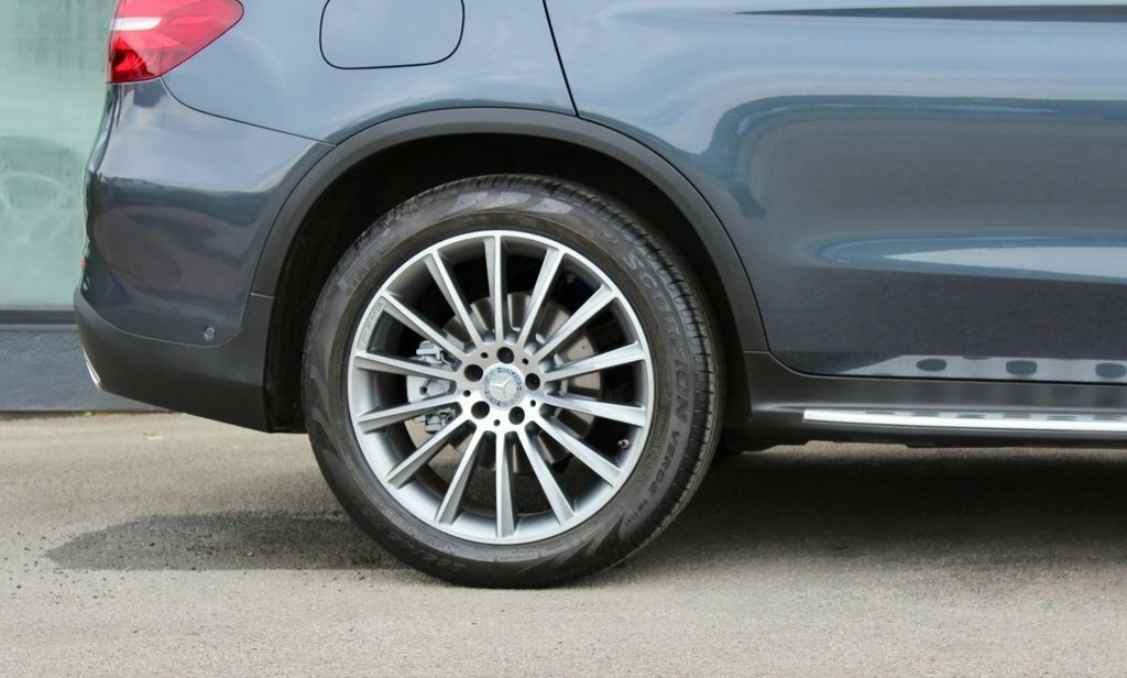 Mercedes-Benz GLC Class Diesel #11