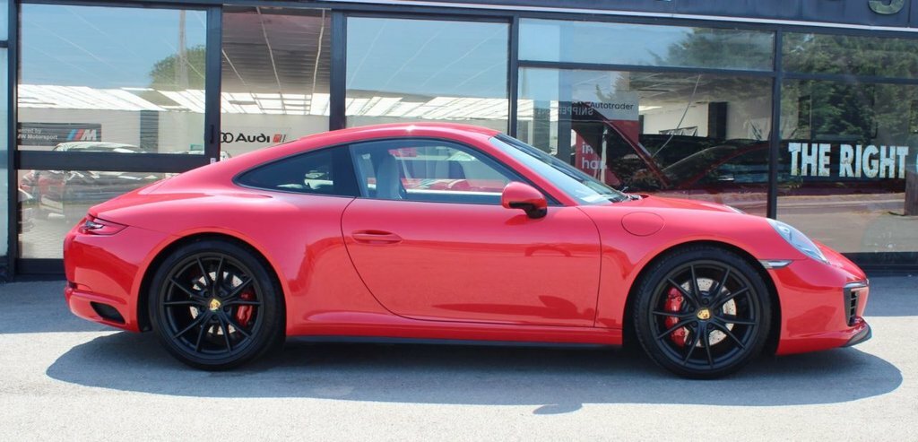 Porsche 911 3L Carrera 4 S Red #5