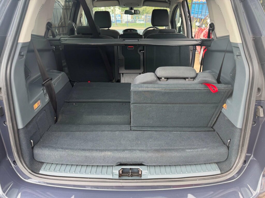 Ford Grand C-Max Grand C-max Titanium Black #17