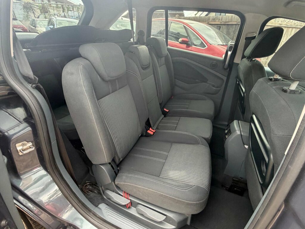 Ford Grand C-Max Grand C-max Titanium Black #15