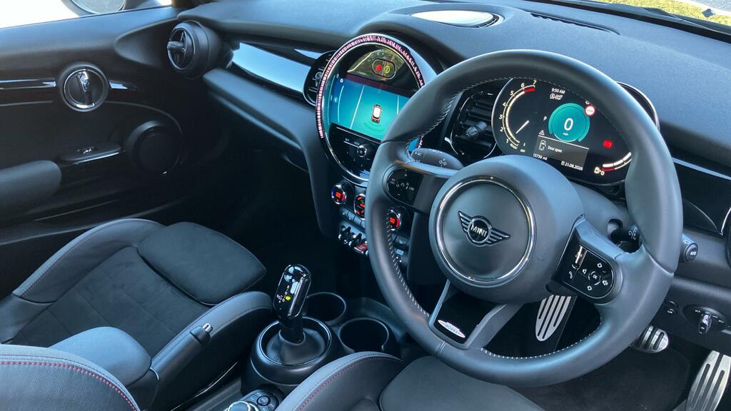 Mini Hatch 3-Door Hatch Cooper Sport RO73BNB Black #6