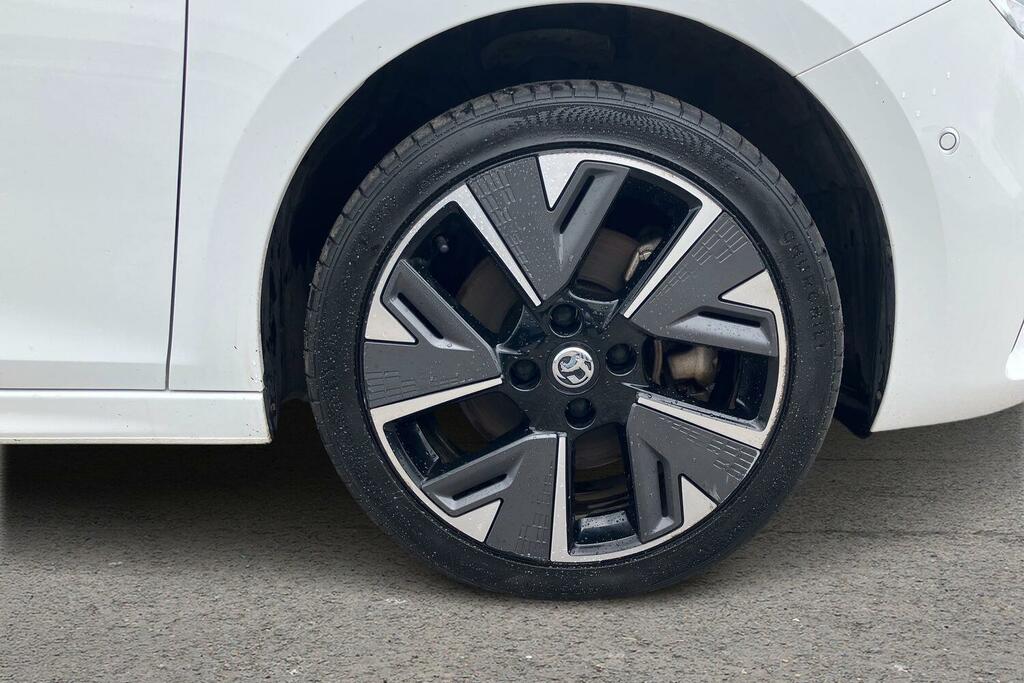 Vauxhall Corsa-e 50Kwh Elite Premium RJ22VEK White #5